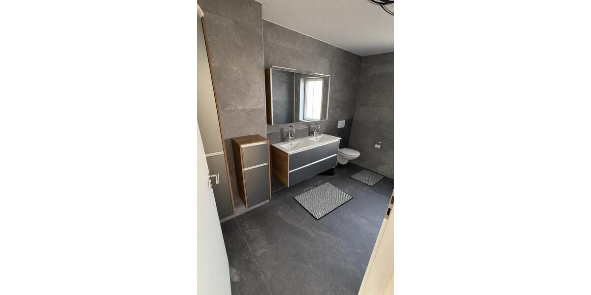 Etagenwohnung Schorndorf - 4 Zimmer, 100 m&sup2;, 549.000&euro; | Angebot:25945428