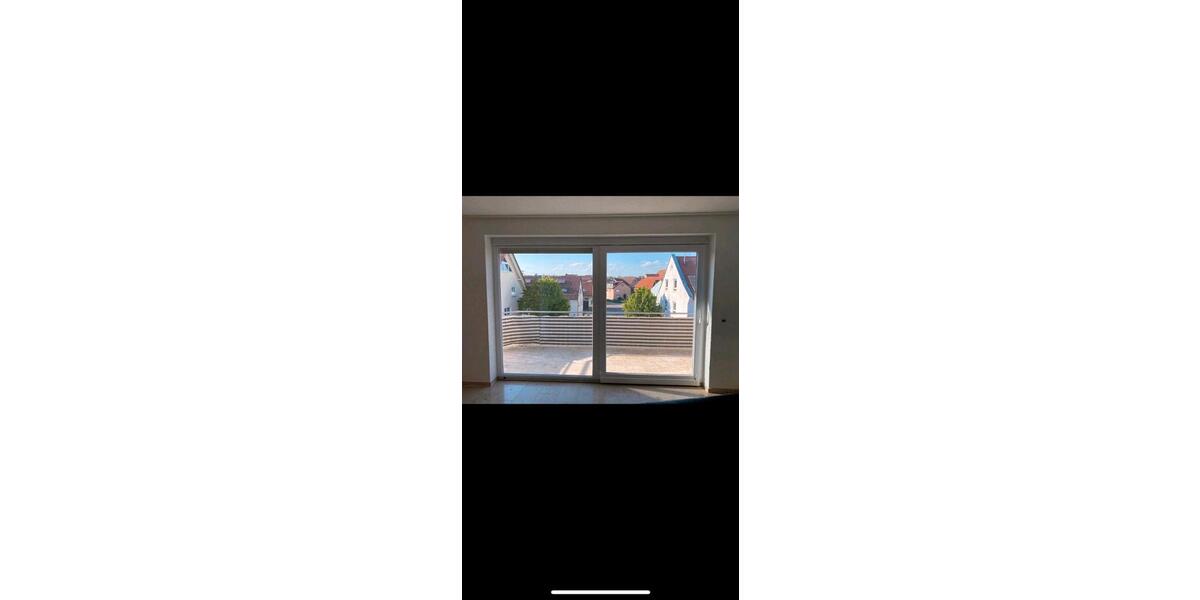 Dachgeschoßwohnung Schwäbisch Gmünd Bargau - 3 Zimmer, 90 m&sup2;, 1.200&euro; | Angebot:25923479