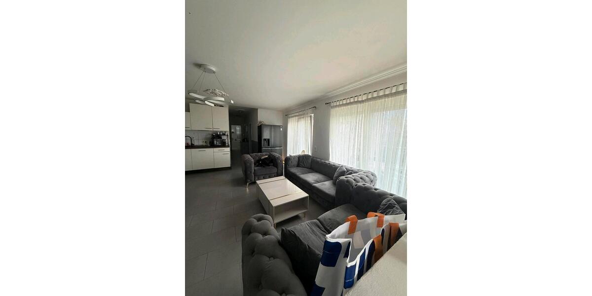 Etagenwohnung Göppingen Bruckwasen - 4 Zimmer, 103 m&sup2;, 1.300&euro; | Angebot:25934851