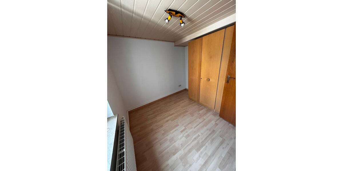 Etagenwohnung Eislingen (Fils) - 4 Zimmer, 78 m&sup2;, 680&euro; | Angebot:25926136