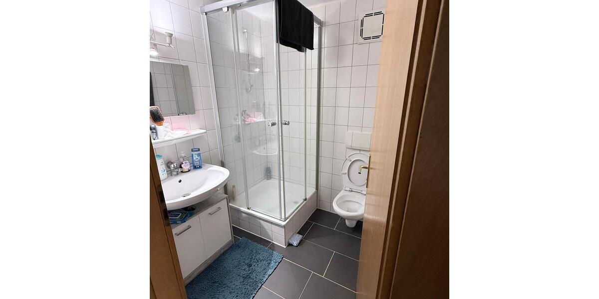 Etagenwohnung Kuchen - 1.5 Zimmer, 24 m&sup2;, 450&euro; | Angebot:26000107