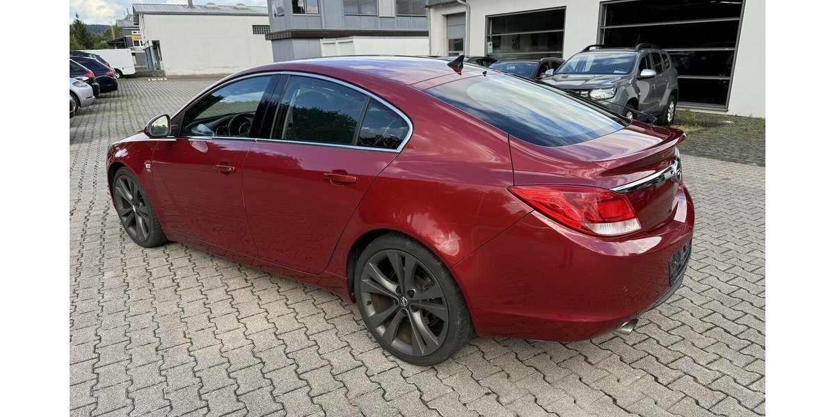 Opel Insignia A 2.0 Turbo 16V OPC Line paket1 197.430 km 2.650 &euro; Schorndorf 73614