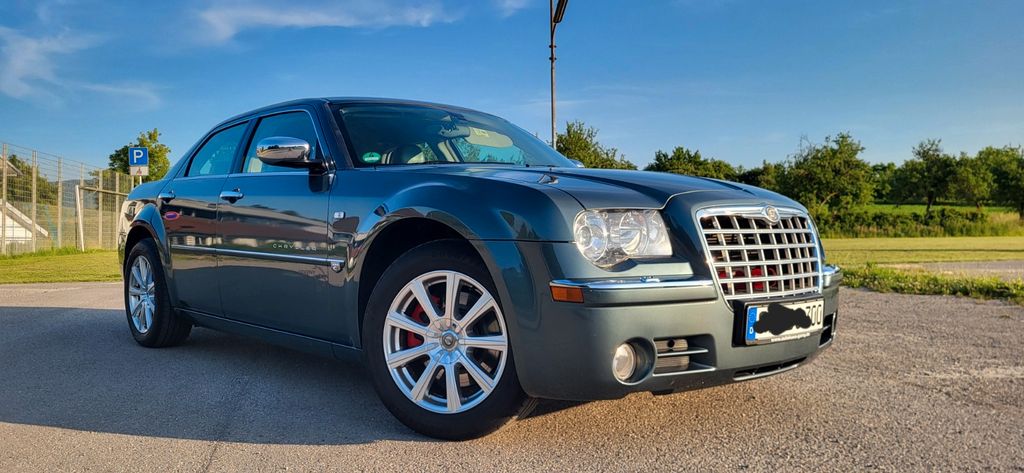 Chrysler 300C 183.773 km 6.500 &euro; Göppingen 73037