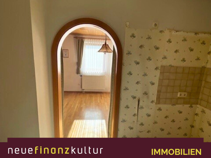 Mehrfamilienhaus, Wohnhaus Römerstein Zainingen - 7 Zimmer, 198 m&sup2;, 395.000&euro; | Angebot:25675314