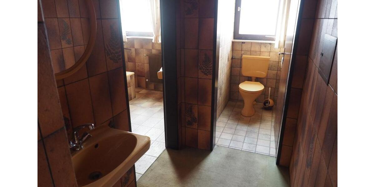 Einfamilienhaus Schwäbisch Gmünd - 9 Zimmer, 185 m&sup2;, 499.000&euro; | Angebot:25050487