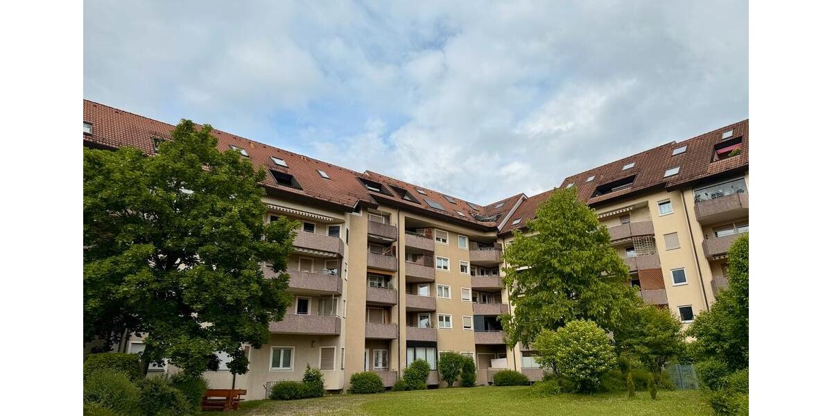 Dachgeschoßwohnung Salach - 3 Zimmer, 70 m&sup2;, 229.000&euro; | Angebot:26545408