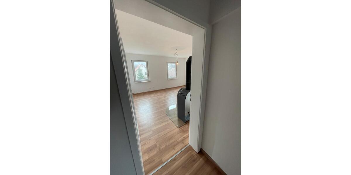 Etagenwohnung Gingen an der Fils - 3 Zimmer, 80 m&sup2;, 950&euro; | Angebot:26019850