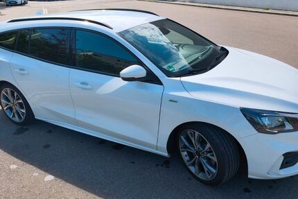Ford Focus 142.500 km 11.800 &euro; Göppingen 73037