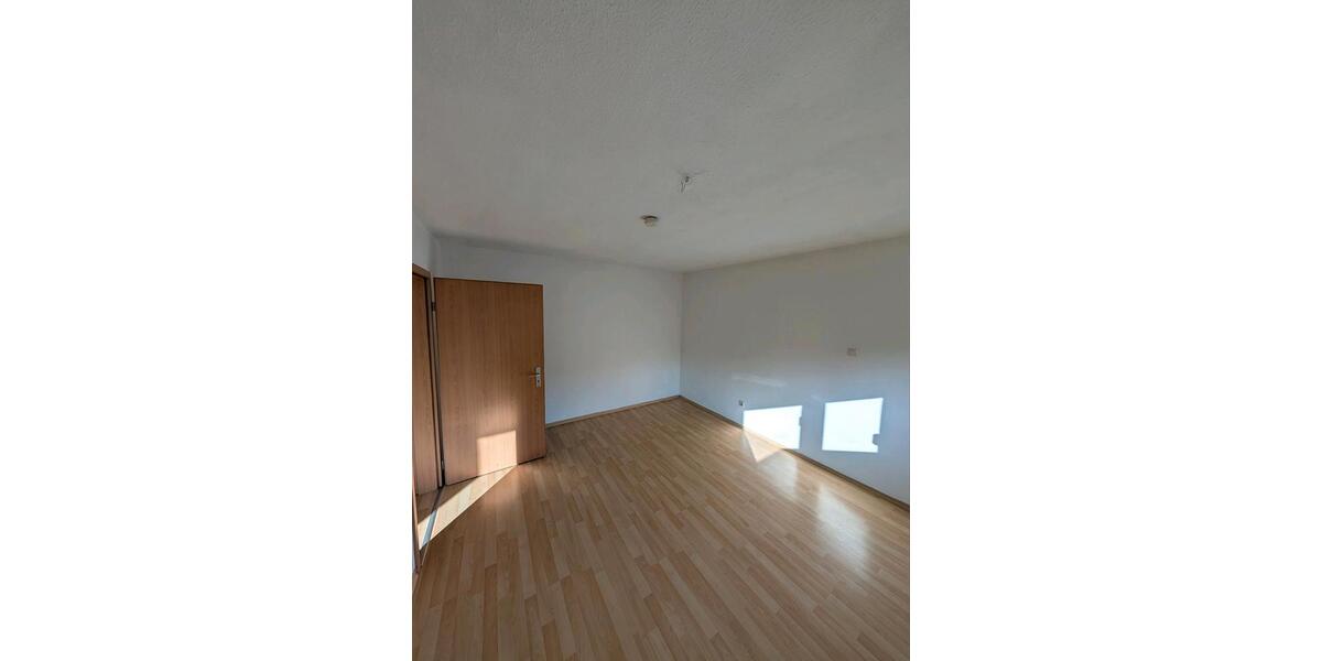 Etagenwohnung Schwäbisch Gmünd - 3 Zimmer, 70 m&sup2;, 880&euro; | Angebot:25654042