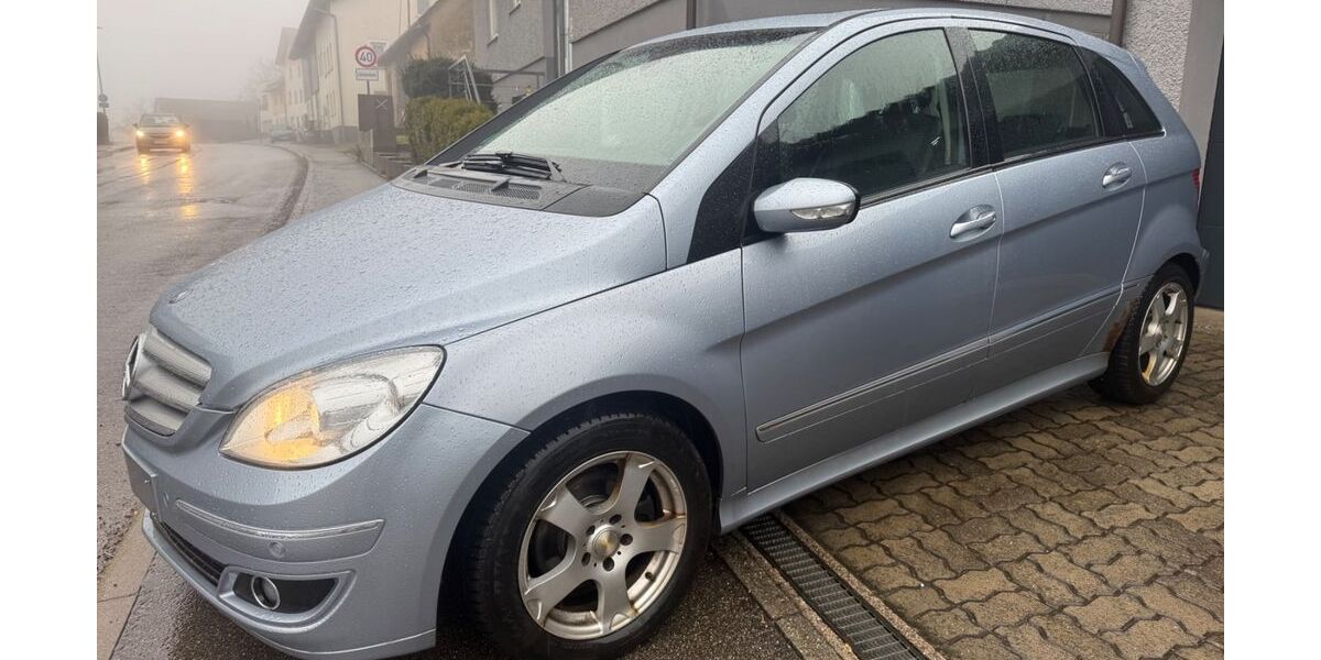 Mercedes-Benz B 200 202.000 km 2.599 &euro; Essingen 73457