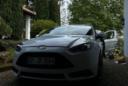 Ford Focus 84.740 km 18.000 &euro; Göppingen 73033