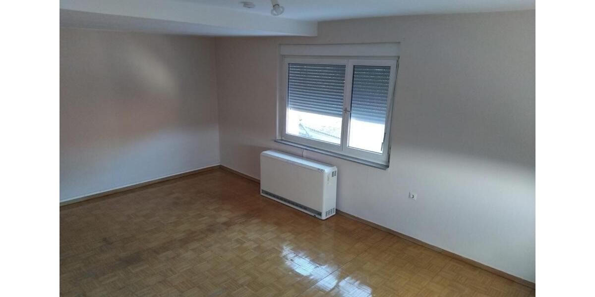 Etagenwohnung Wangen - 2.5 Zimmer, 70 m&sup2;, 690&euro; | Angebot:25928796