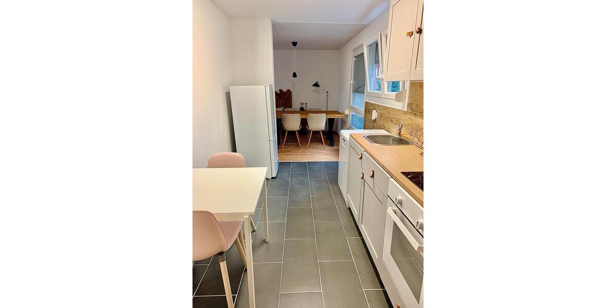 Erdgeschoßwohnung Schwäbisch Gmünd - 4.5 Zimmer, 91 m&sup2;, 300.000&euro; | Angebot:25498028
