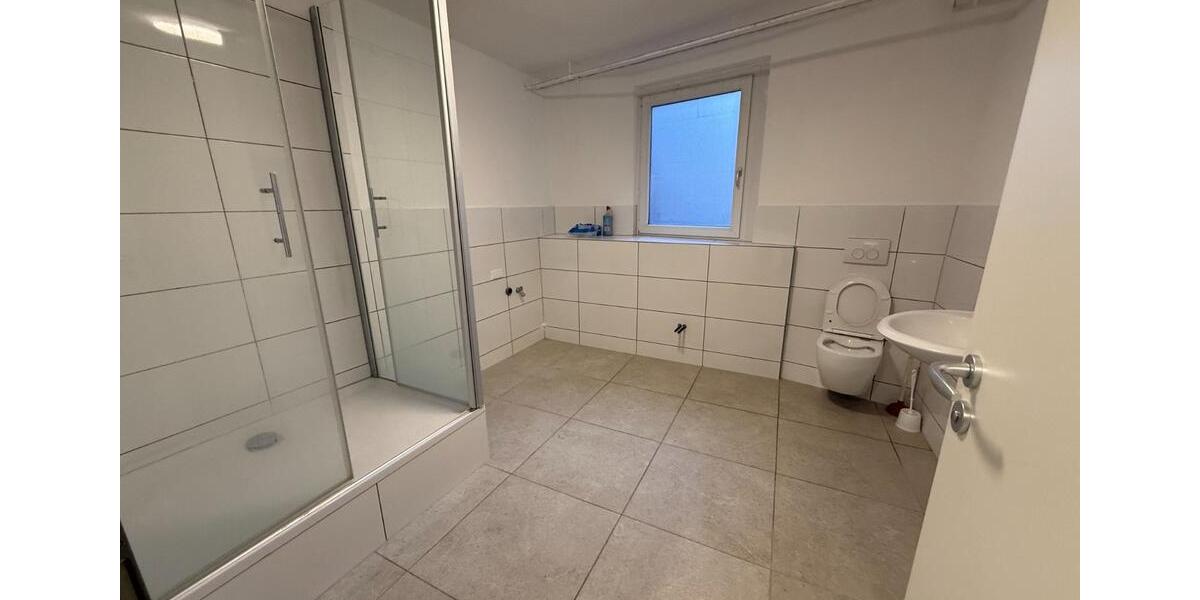 Erdgeschoßwohnung Weilheim an der Teck - 4 Zimmer, 100 m&sup2;, 1.200&euro; | Angebot:25795473