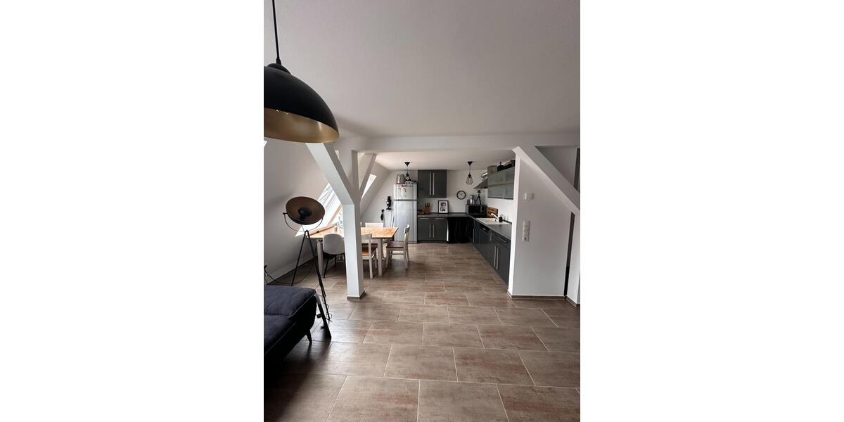 Dachgeschoßwohnung Holzmaden - 2 Zimmer, 58 m&sup2;, 690&euro; | Angebot:25543340