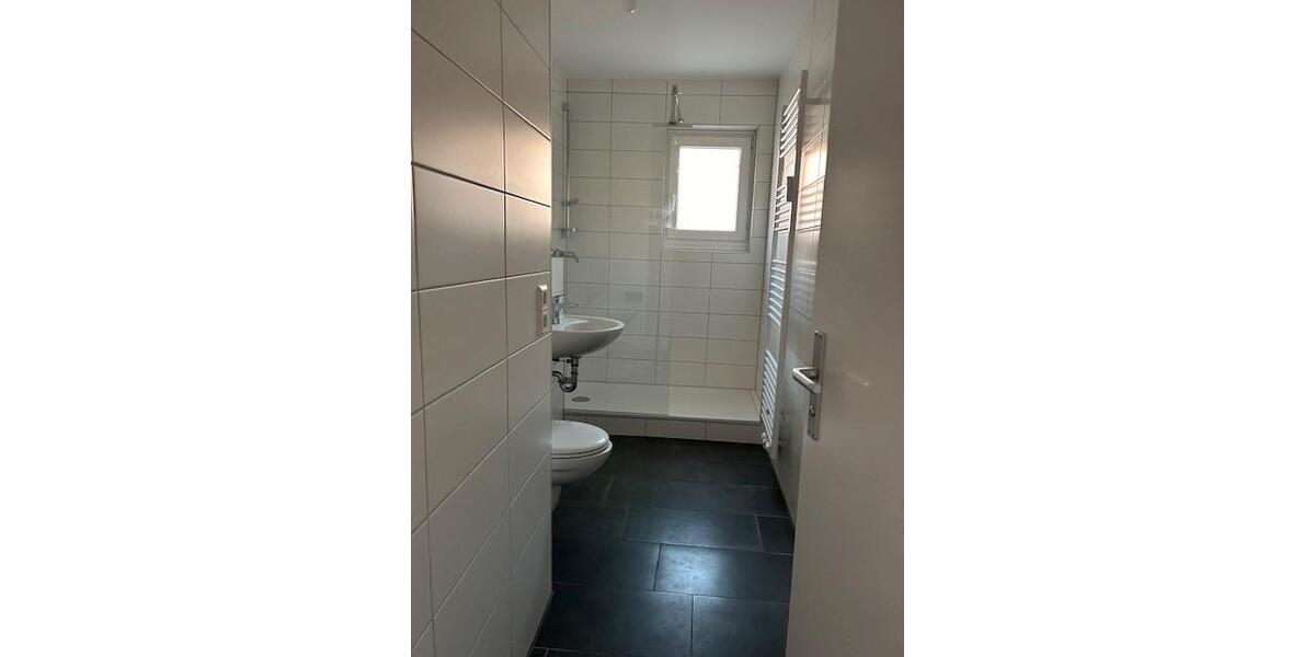 Etagenwohnung Esslingen am Neckar Oberesslingen - 3 Zimmer, 68 m&sup2;, 700&euro; | Angebot:26565326