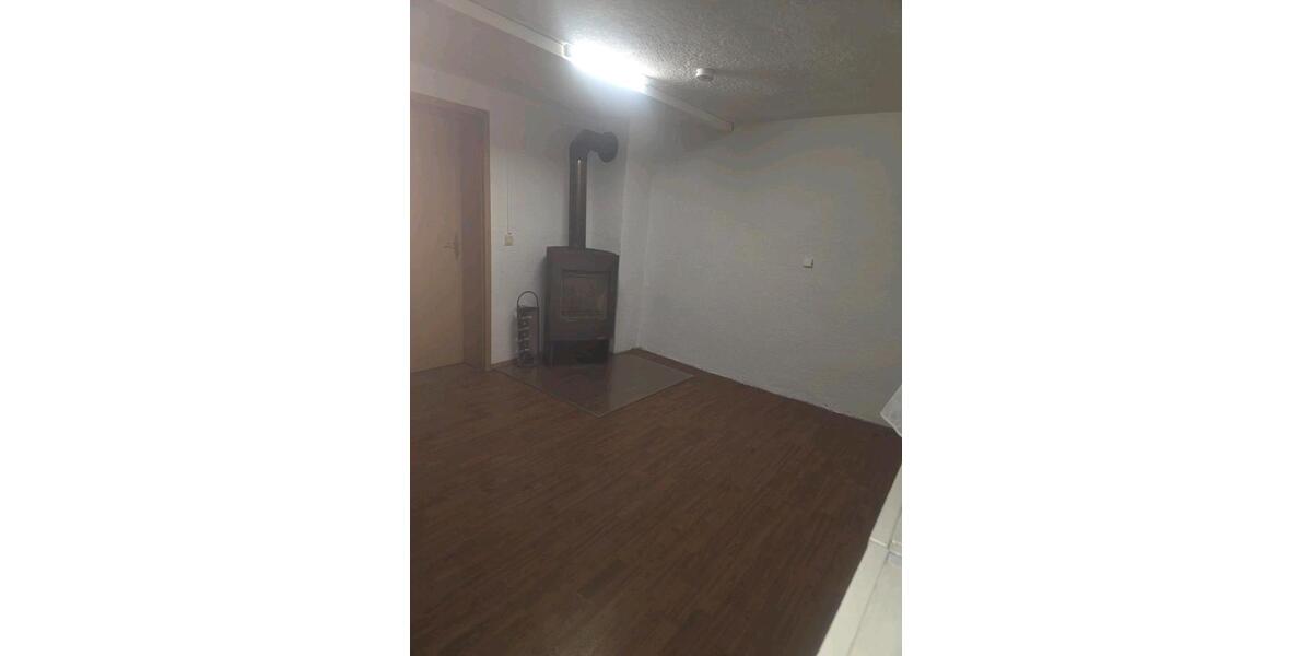 Erdgeschoßwohnung Deggingen - 1 Zimmer, 65 m&sup2;, 540&euro; | Angebot:26040717