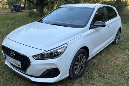 Hyundai i30 44.519 km 12.900 &euro; Kernen im Remstal 71394