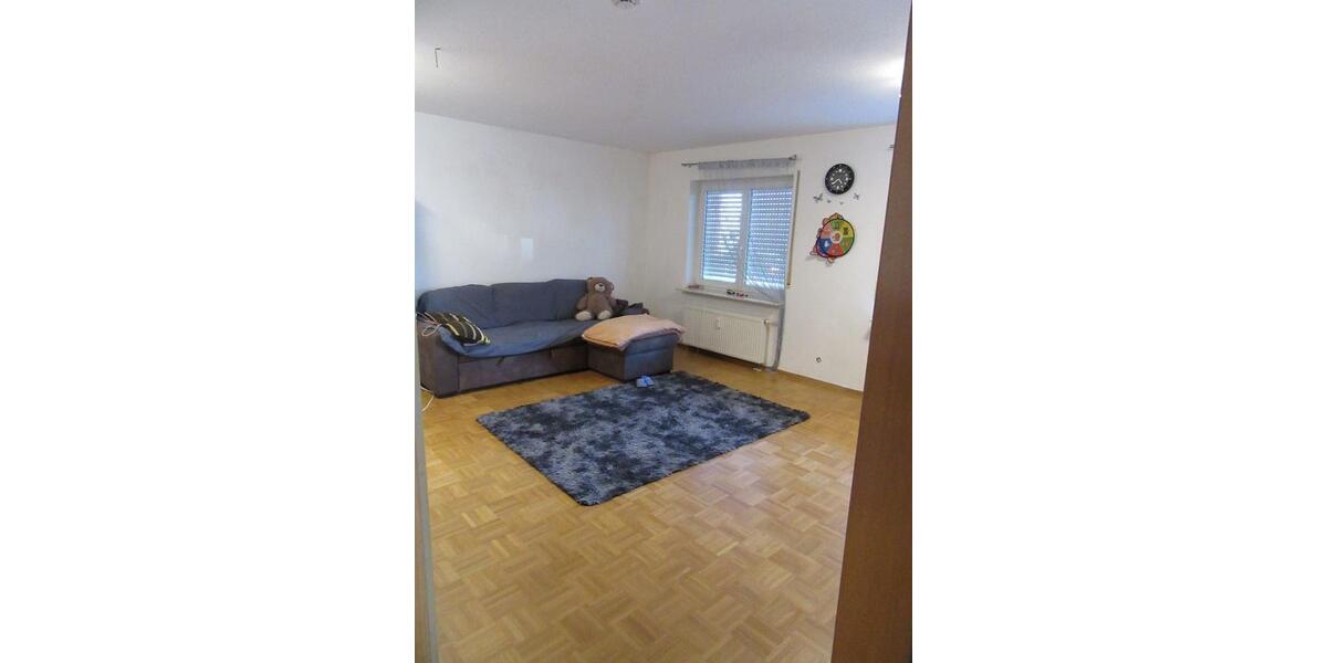 Provisionsfrei* Doppelhaushälfte mit zwei separaten Wohneinheiten, Stellplätzen, Balkon und Terrasse - Zweifamilienhaus Göppingen Faurndau | Angebot:26961593