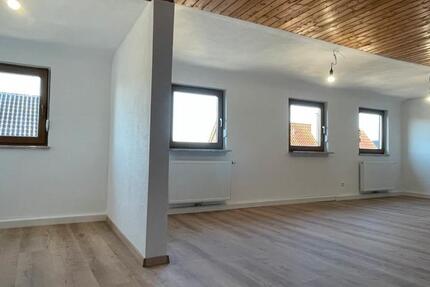 Wohnung Weinstadt - 4 Zimmer, 80 m&sup2;, 1.450&euro; | Angebot:25569297