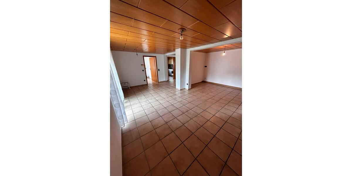 Etagenwohnung Eislingen (Fils) - 4 Zimmer, 78 m&sup2;, 680&euro; | Angebot:25926136