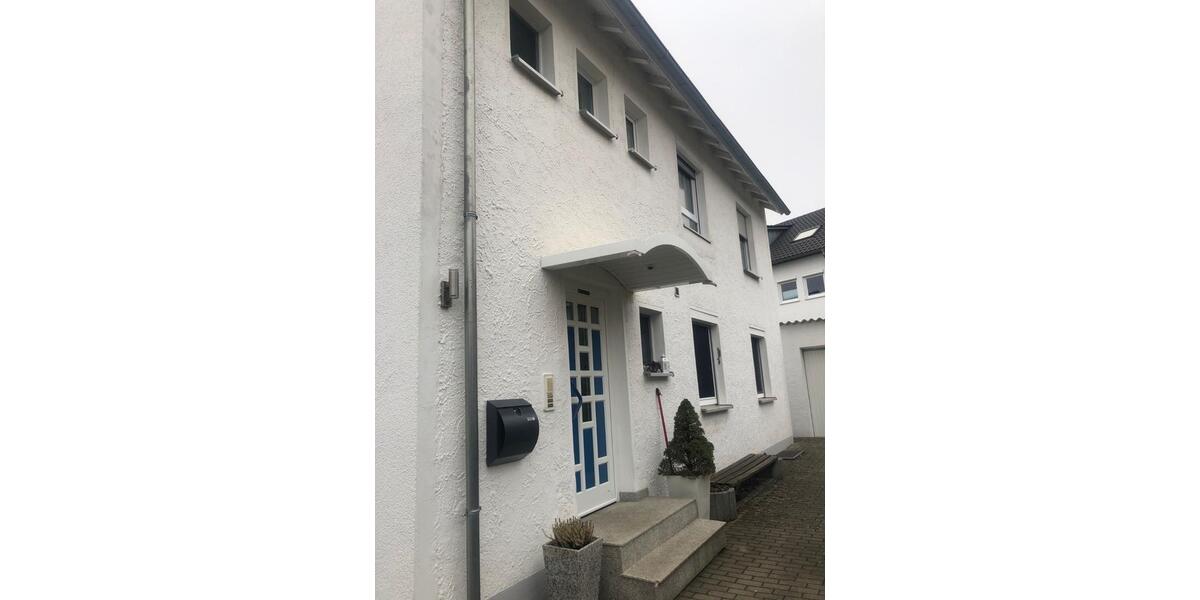 Einfamilienhaus Mögglingen - 7 Zimmer, 143 m&sup2;, 540.000&euro; | Angebot:27088359