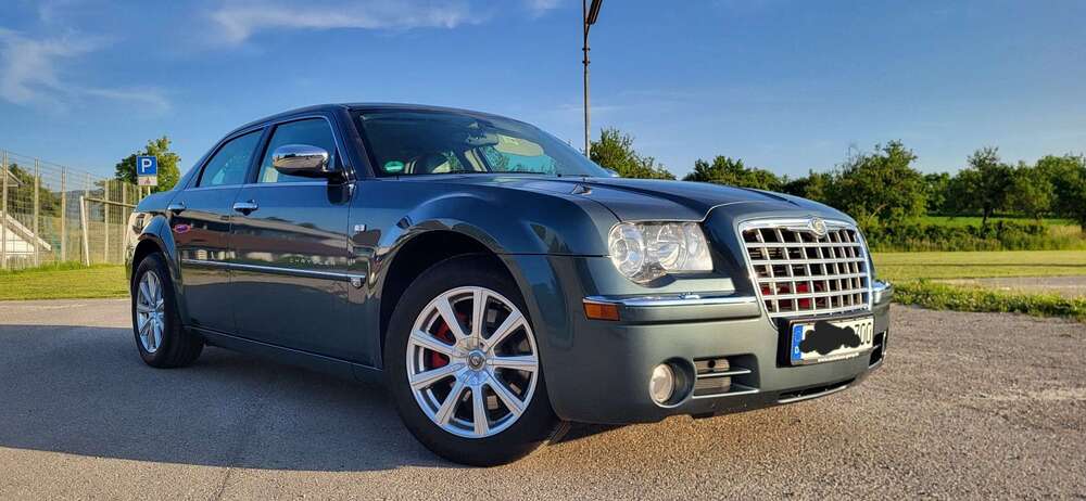 Chrysler 300C 183.778 km 5.650 &euro; Göppingen 73035