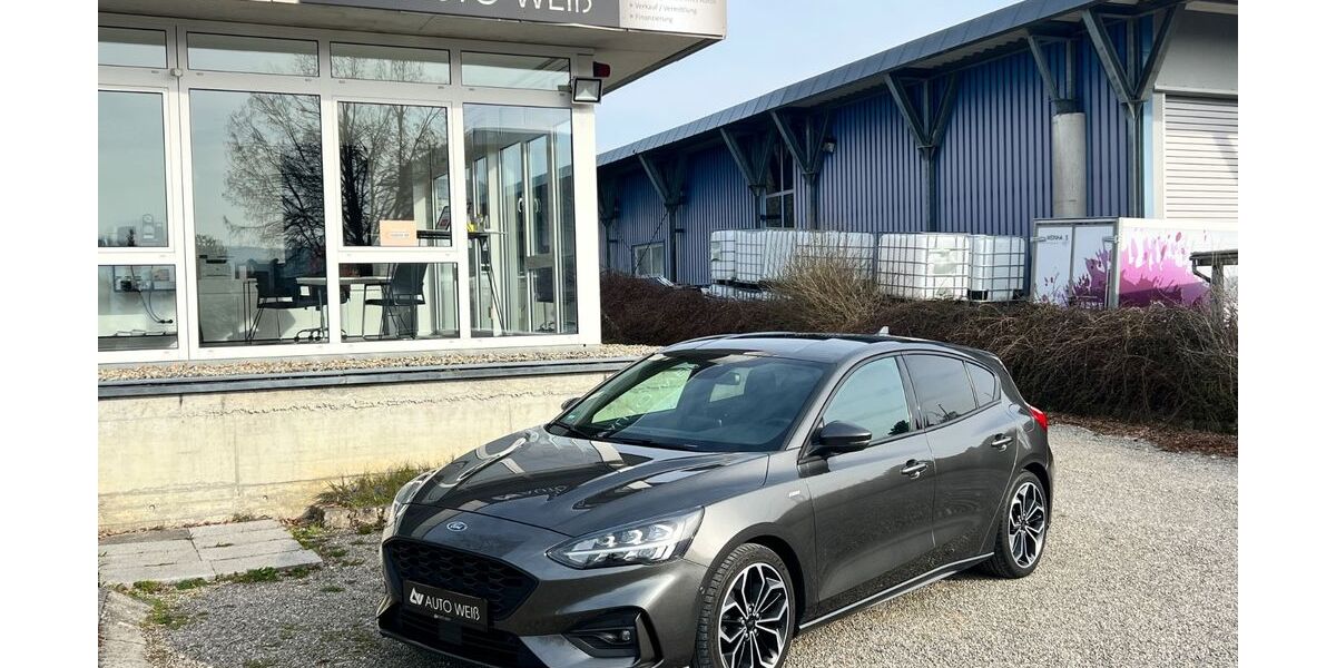 Ford Focus 90.640 km 17.480 &euro; Schwäbisch Gmünd 73529