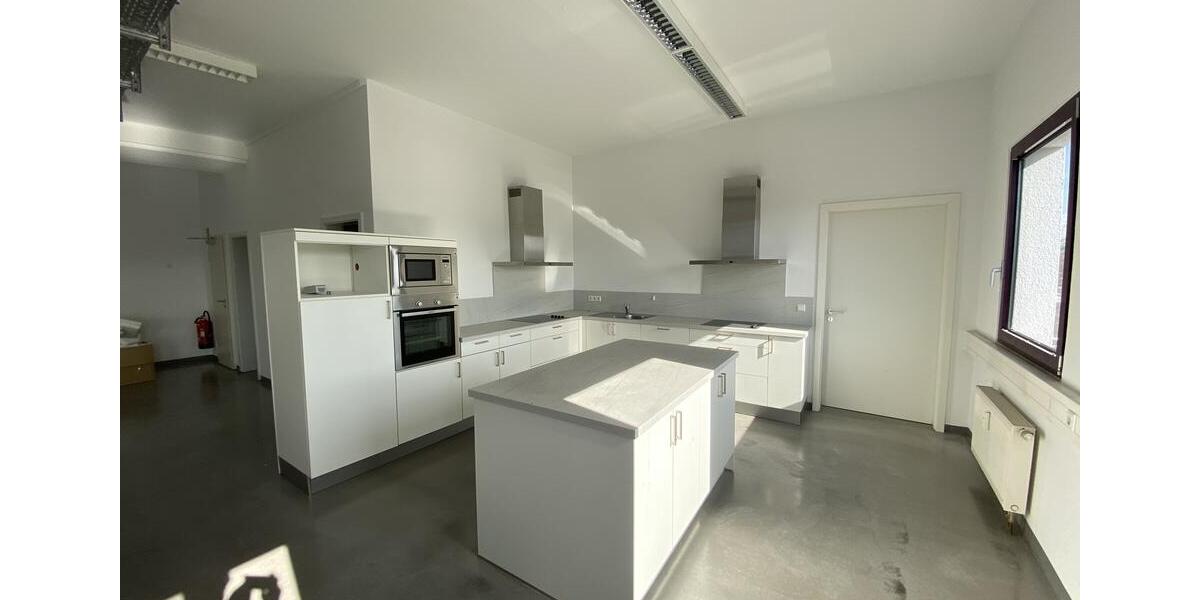 Gewerbeobjekt Göppingen Bruckwasen - 4.675&euro; | Angebot:25671966