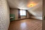 Etagenwohnung Laichingen-Feldstetten Feldstetten - 9 Zimmer, 168 m&sup2;, 249.000&euro; | Angebot:25672484