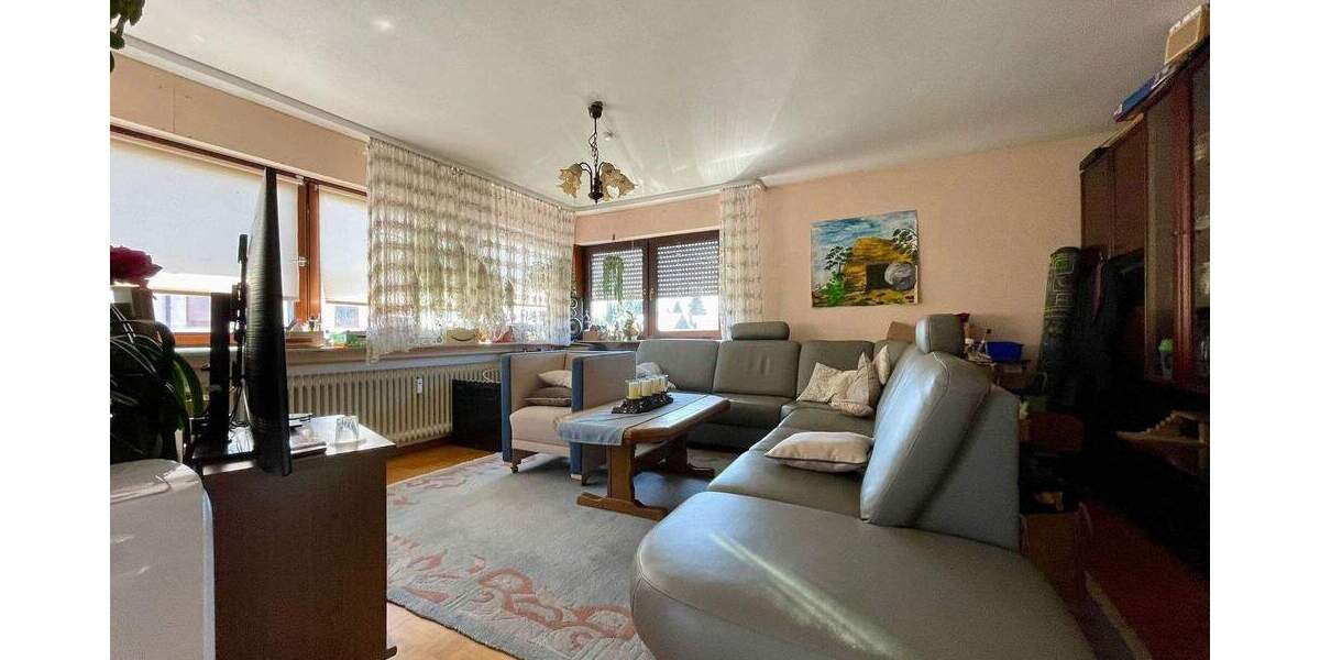 Mehrfamilienhaus, Wohnhaus Welzheim - 9 Zimmer, 268 m&sup2;, 620.000&euro; | Angebot:25697769