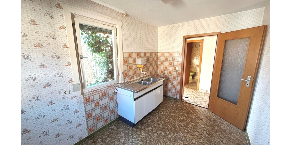 Ihr Projekt mit Zukunft: Zweifamilienhaus auf 648 m² Grundstück in Albershausen - Zweifamilienhaus Albershausen | Angebot:25920441