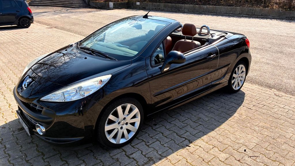 Peugeot 207 157.000 km 2.700 &euro; Rechberghausen 73098