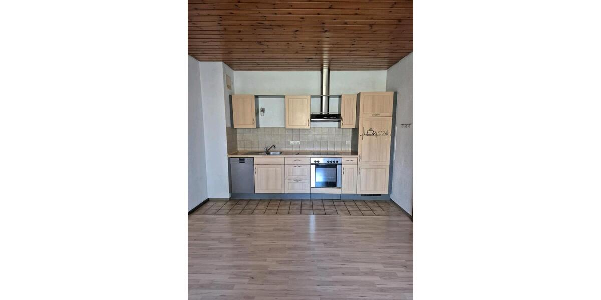 Dachgeschoßwohnung Althütte - 2 Zimmer, 42 m&sup2;, 135.000&euro; | Angebot:25765951