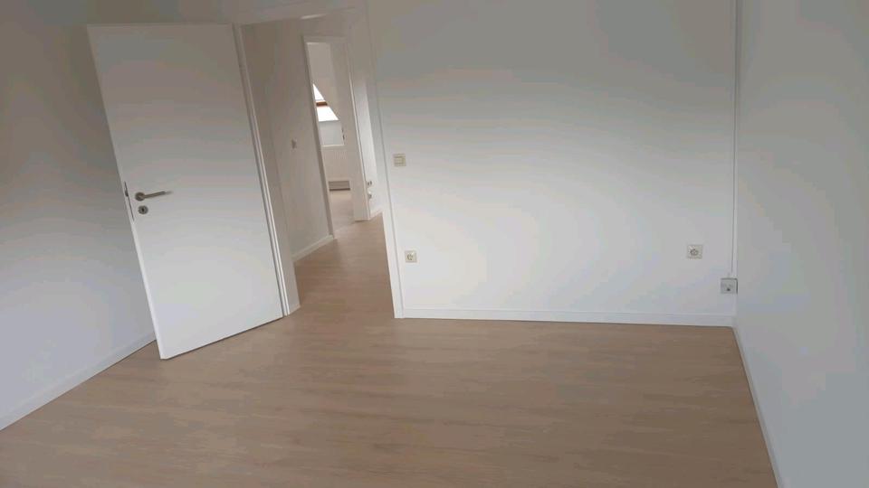 Etagenwohnung Lorch - 3 Zimmer, 90 m&sup2;, 850&euro; | Angebot:26649595