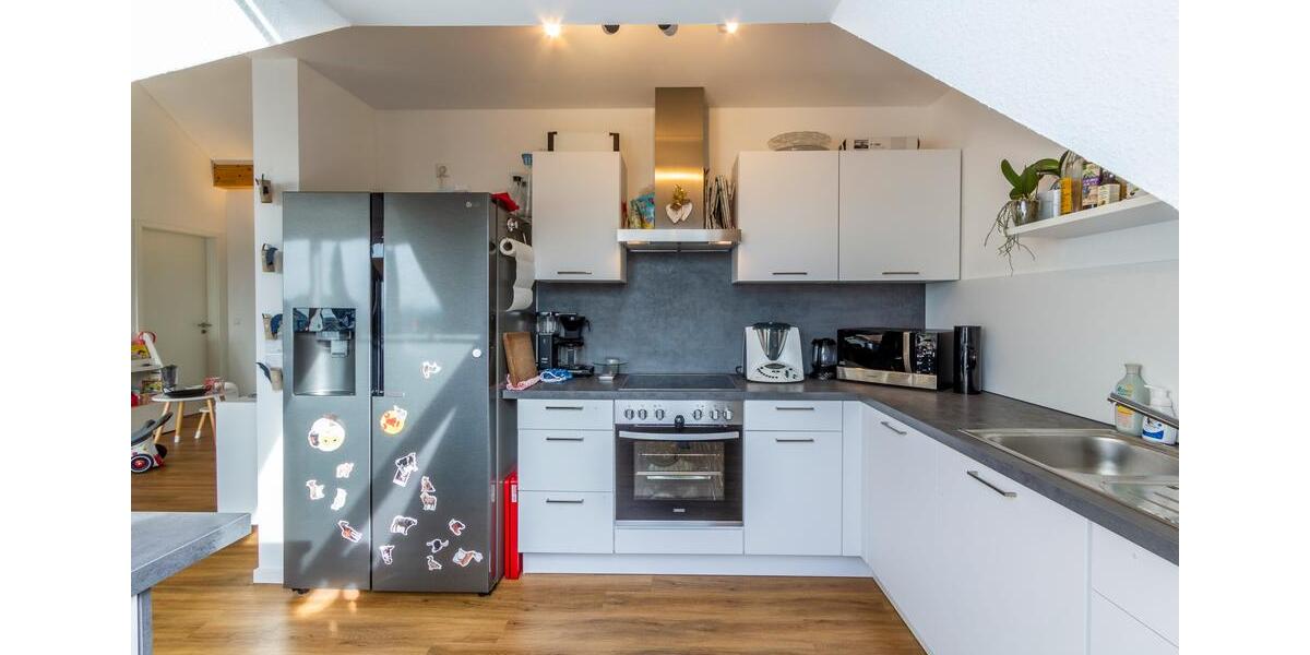 Dachgeschoßwohnung Oberboihingen - 3 Zimmer, 95 m&sup2;, 1.100&euro; | Angebot:25479852