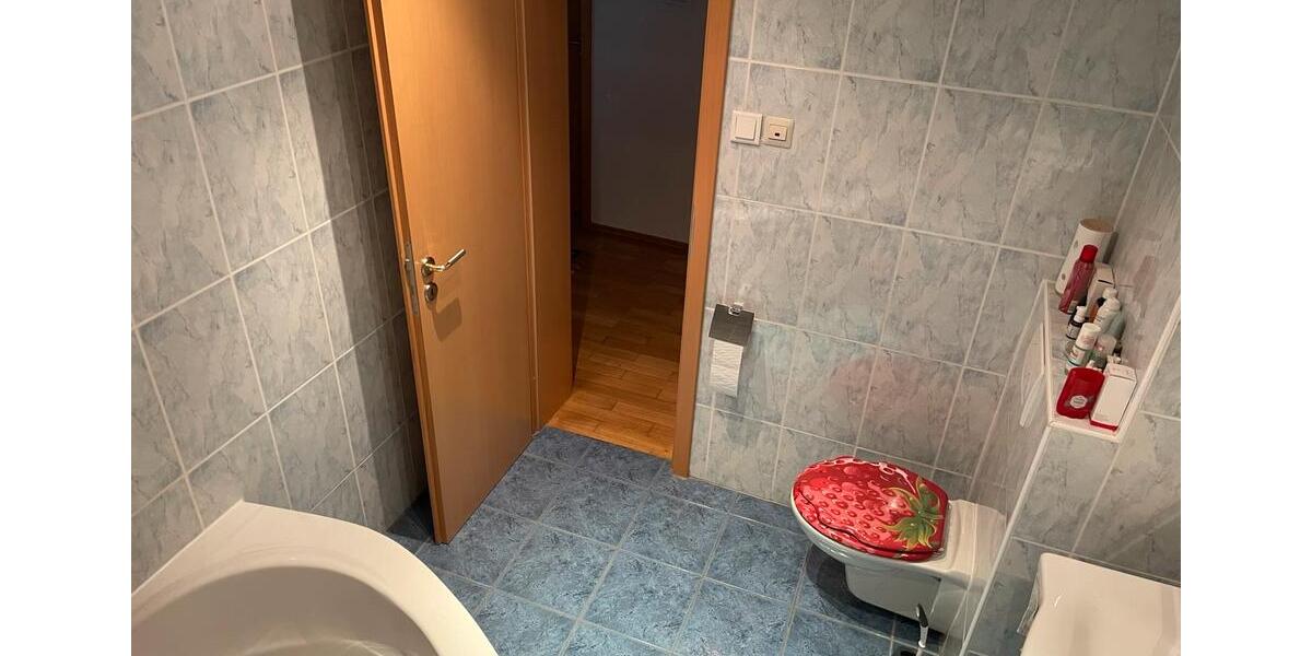 Etagenwohnung Göppingen Bruckwasen - 3 Zimmer, 98 m&sup2;, 260.000&euro; | Angebot:27231726