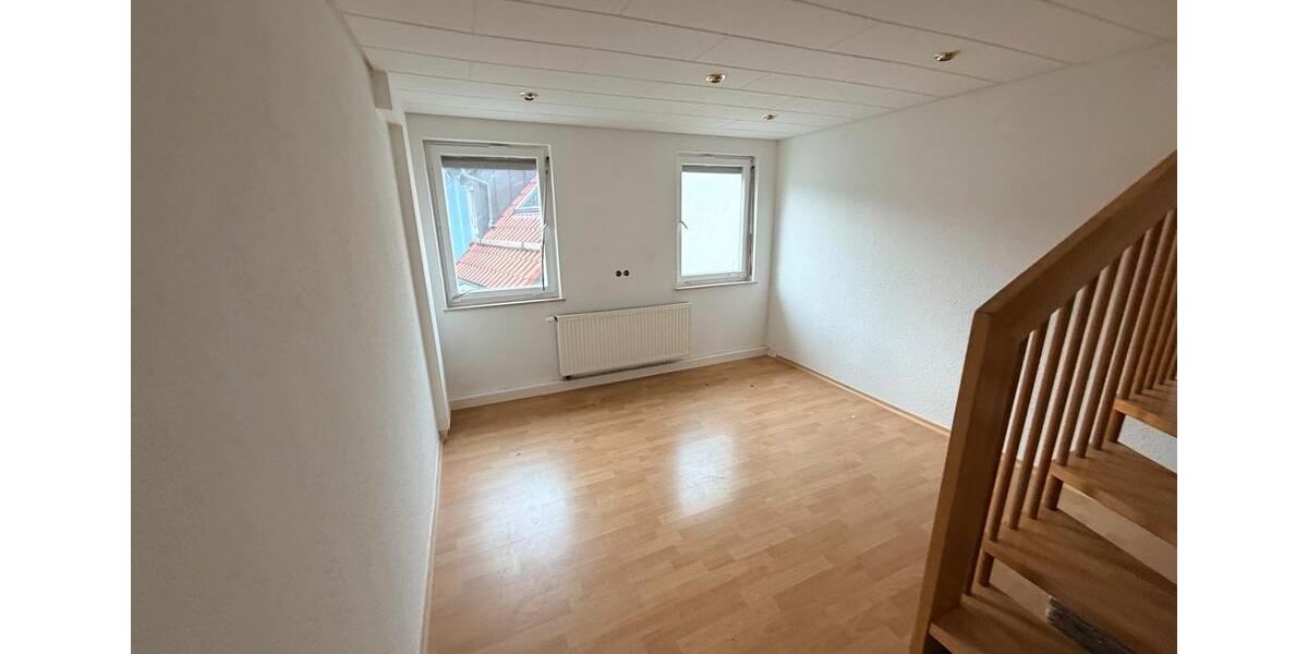 Maisonettenwohnung Mögglingen - 7 Zimmer, 183 m&sup2;, 1.950&euro; | Angebot:25162200