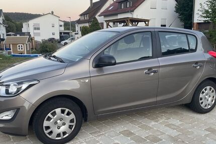 Hyundai i20 185.000 km 2.500 &euro; Rudersberg 73635