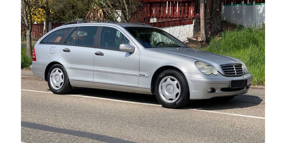 Mercedes-Benz C 180 182.000 km 2.900 &euro; Fellbach 70736