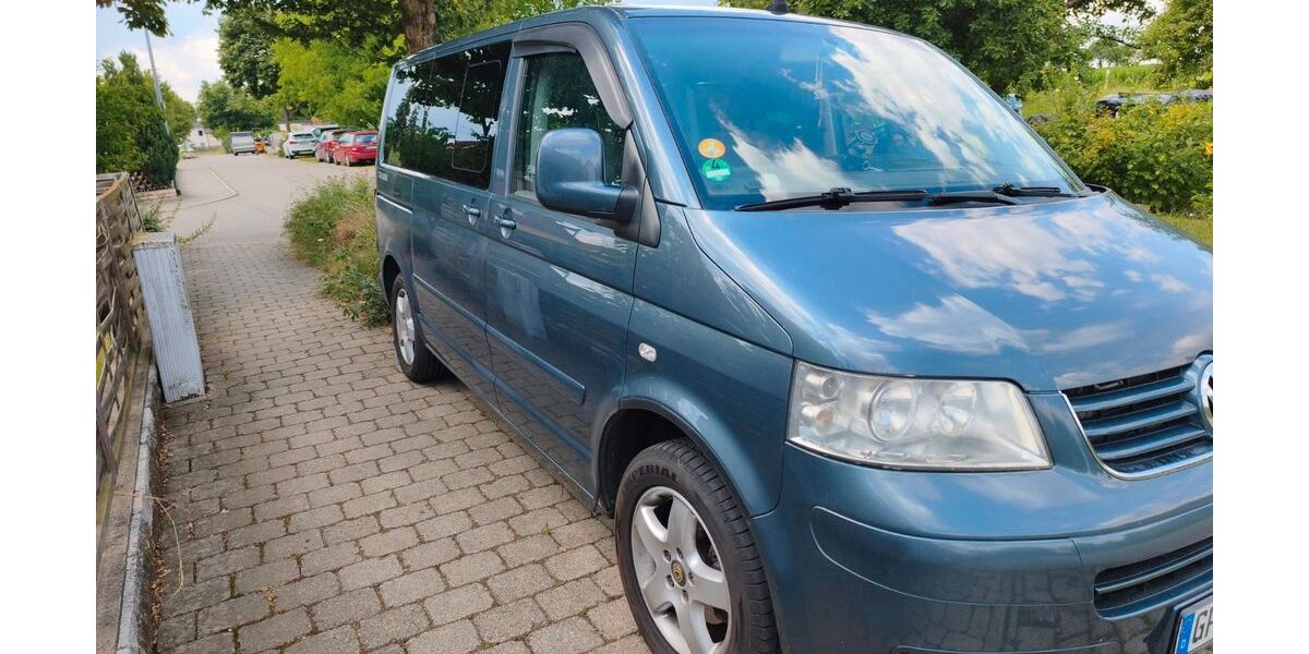 VW T5 Multivan 205.000 km 8.500 &euro; Schlierbach 73278