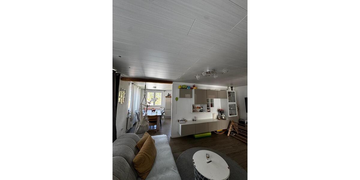 Etagenwohnung Albershausen - 4 Zimmer, 88 m&sup2;, 298.000&euro; | Angebot:25409083