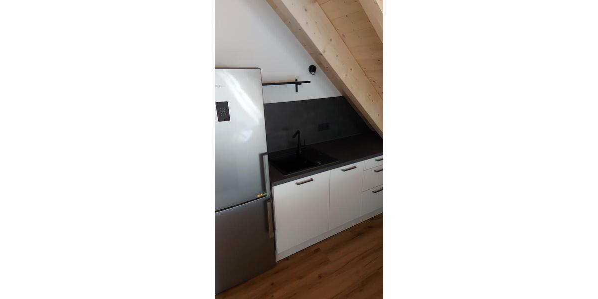 Dachgeschoßwohnung Bartholomä - 3.5 Zimmer, 100 m&sup2;, 950&euro; | Angebot:26625831