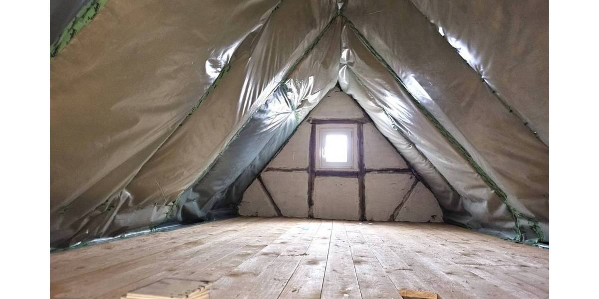 Einfamilienhaus Laichingen Feldstetten - 7 Zimmer, 202 m&sup2;, 299.000&euro; | Angebot:25695096