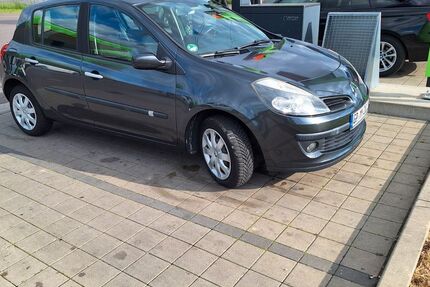 Renault Clio 135.000 km 3.800 &euro; Süßen 73079
