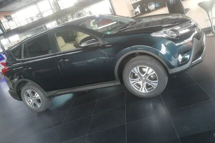 Toyota RAV 4 160.000 km 14.900 &euro; Eislingen 73054