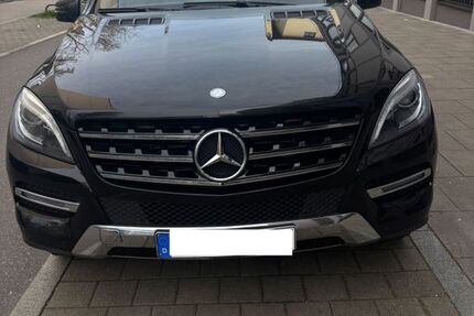 Mercedes-Benz ML 350 231.000 km 15.900 &euro; Althütte 71566