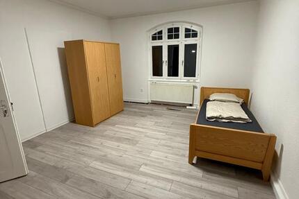 Wohnung Esslingen am Neckar Oberesslingen - 7 Zimmer, 125 m&sup2;, 2.190&euro; | Angebot:25851443