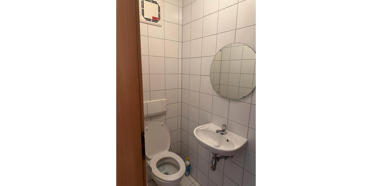Erdgeschoßwohnung Esslingen am Neckar - 3 Zimmer, 80 m&sup2;, 1.450&euro; | Angebot:26670372