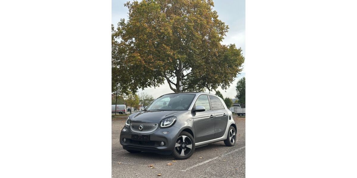 Smart ForFour 52.000 km 7.700 &euro; Esslingen am Neckar 73733